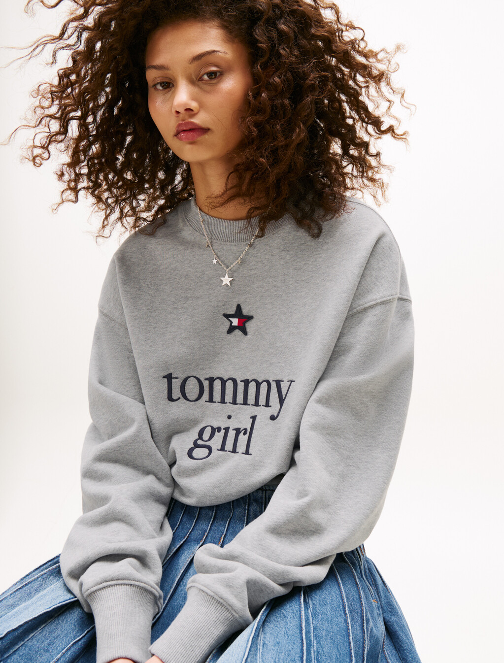 Tommy Girl Graphic Relaxed Sweatshirt, Light Grey Marl, hi-res