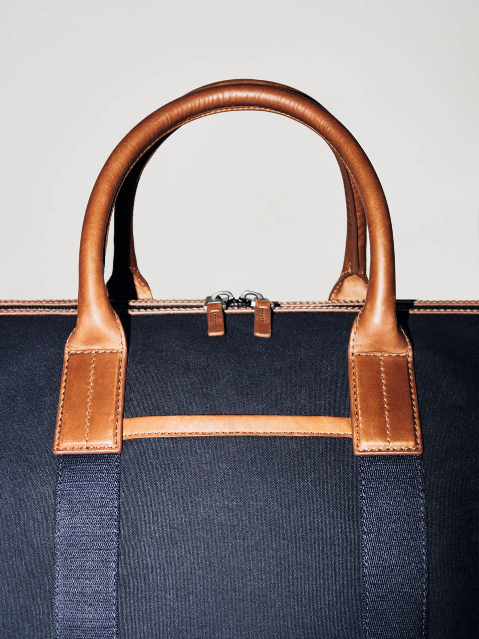 Tommy hilfiger backpack malaysia 2025