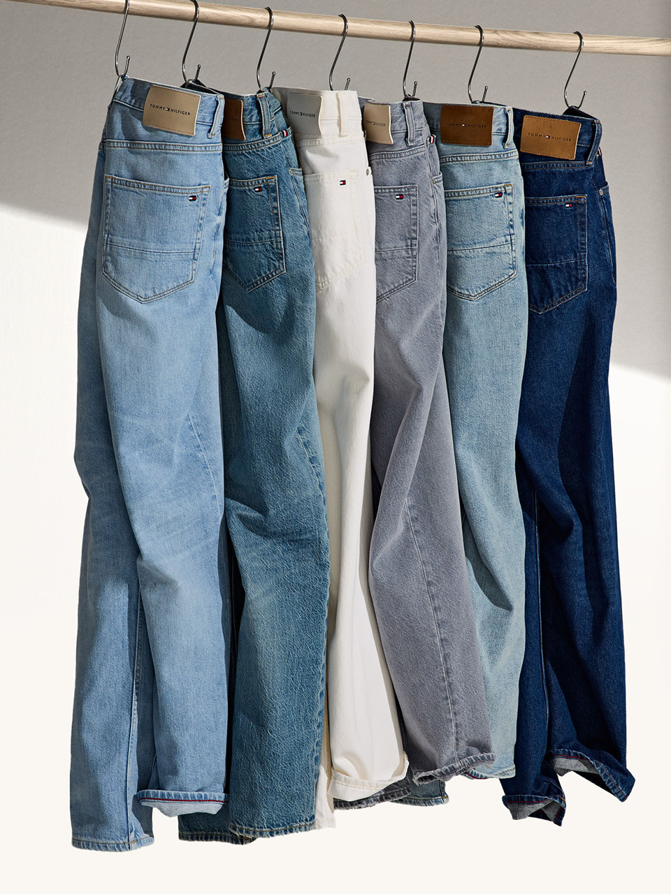 Tommy Hilfiger Men's Chinos