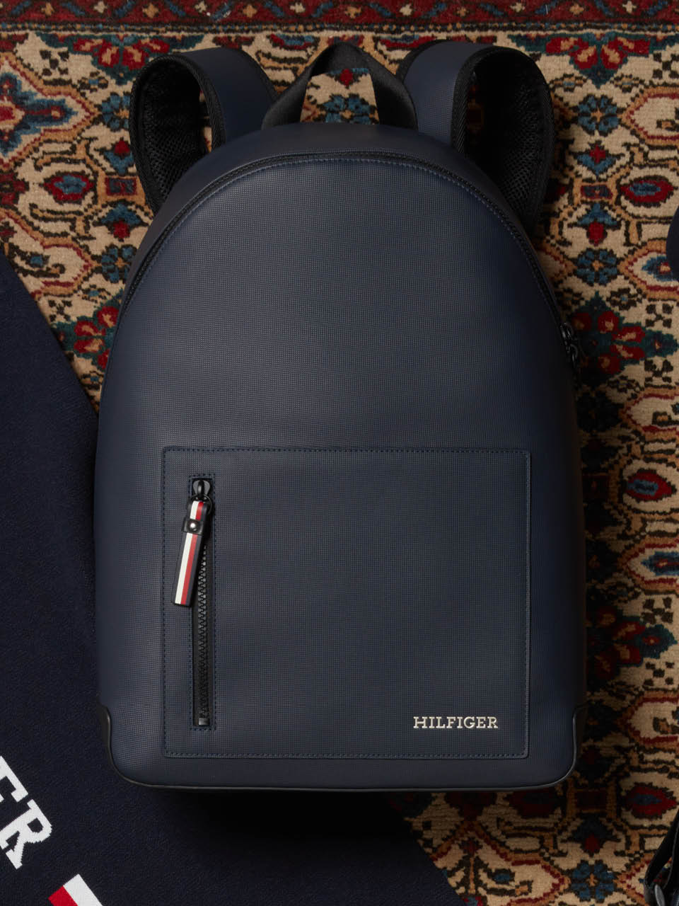 TOMMY HILFIGER: bag in nylon - Black | Tommy Hilfiger shoulder bag  AM0AM11298 online at GIGLIO.COM